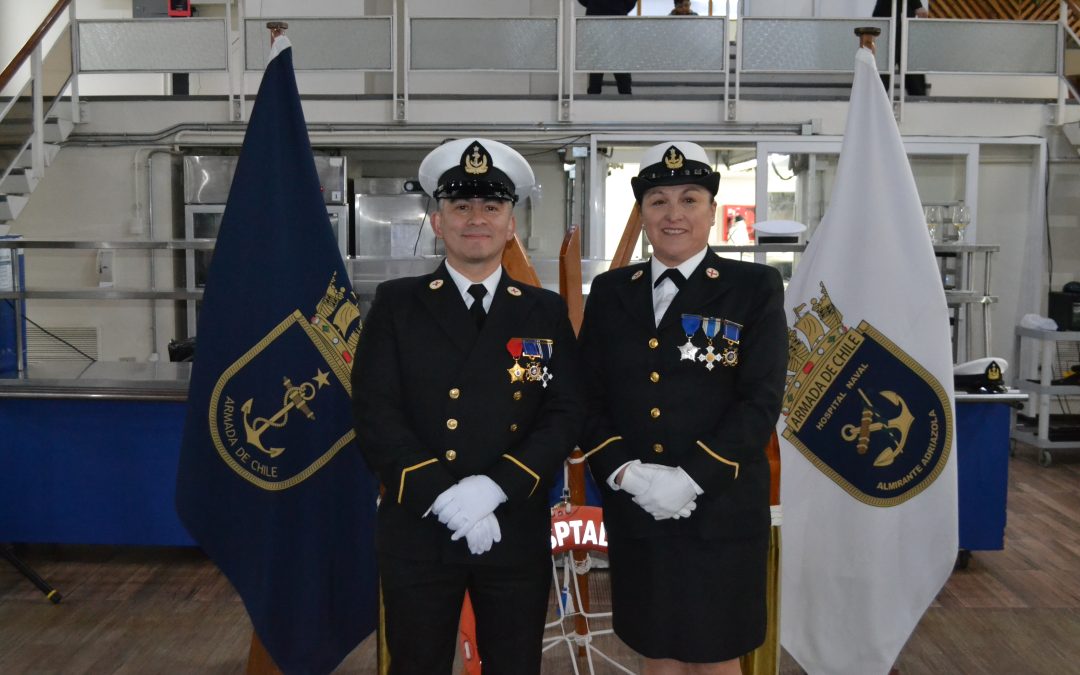 HOSPITAL NAVAL TALCAHUANO CONMEMORÓ EL DÍA DE LAS GLORIAS NAVALES Y RECONOCIÓ A SU PERSONAL POR AÑOS DE SERVICIO